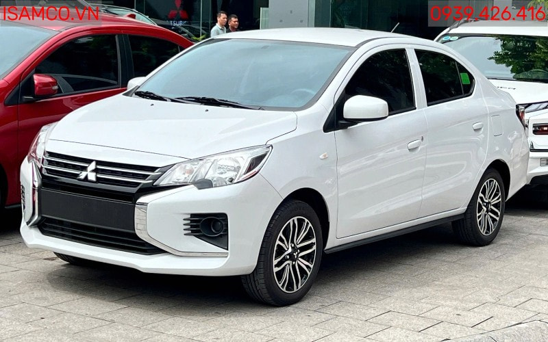 Mitsubishi Attrage MT - Ngoại thất cả Attrge MT màu trắng