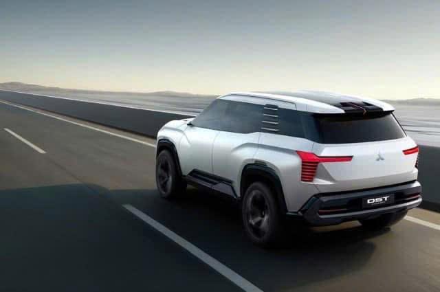Mitsubishi DST Concept - Mitsubishi DST Concept 2025