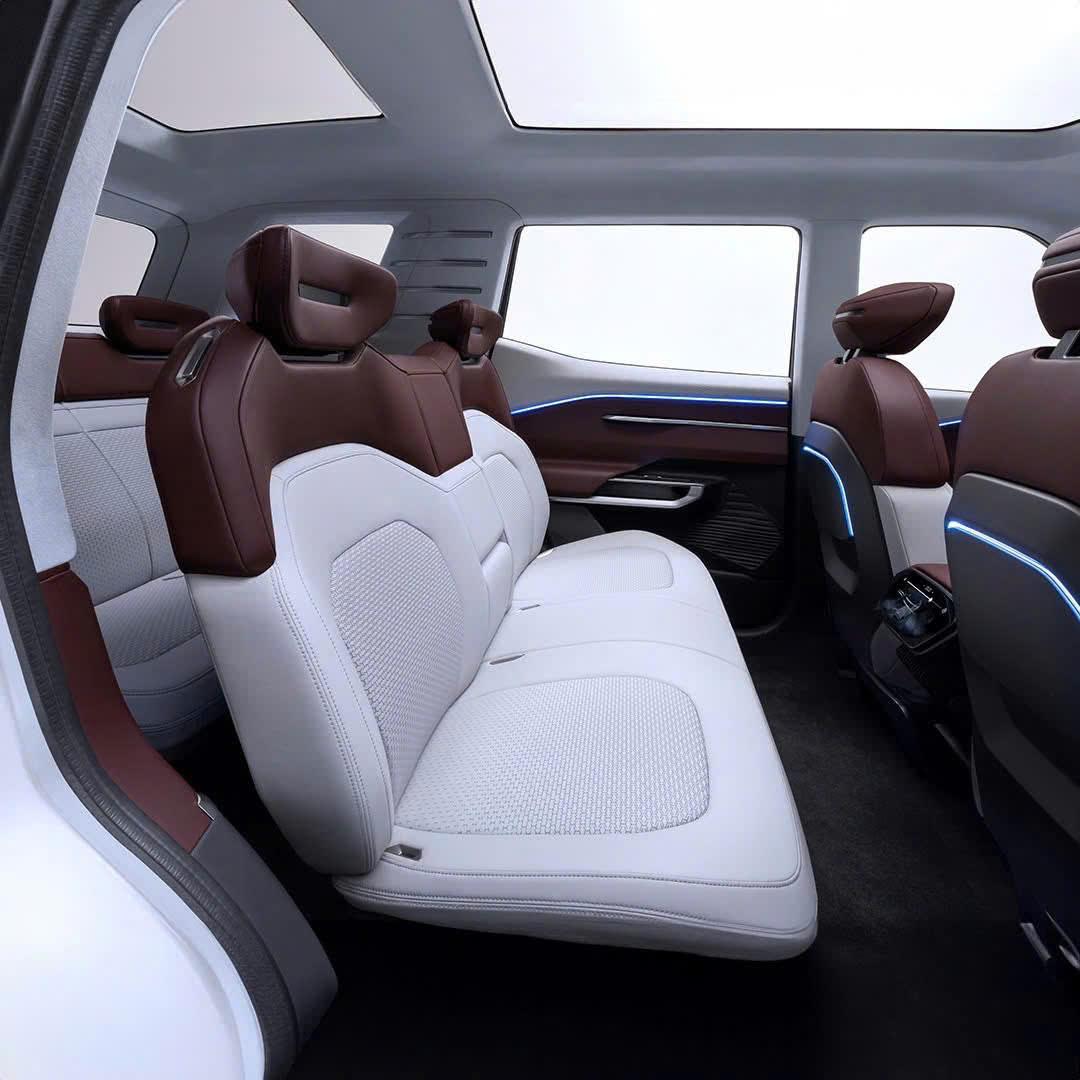 Mitsubishi DST Concept - Mitsubishi DST Concept 2025