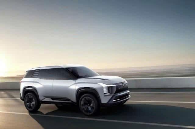 Mitsubishi DST Concept - Mitsubishi DST Concept 2025