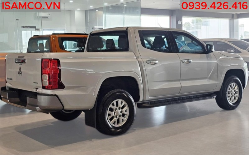 Mitsubishi Triton GLX - Triton GLX Khung gầm và Kích thước lớn hơn
