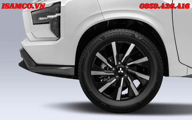 Mitsubishi Xpander Premium - Mitsubishi Xpander Premium