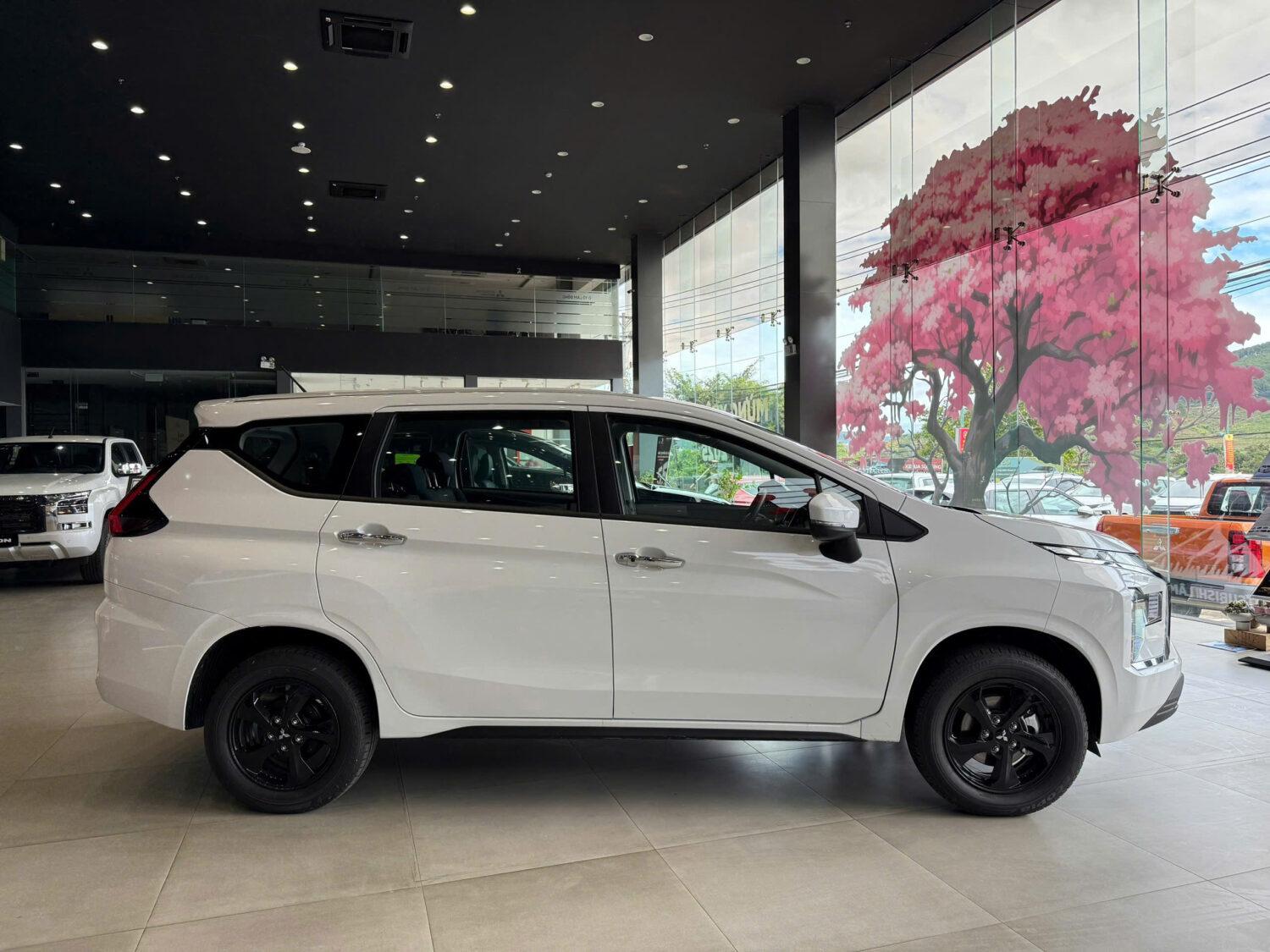 Mitsubishi xpander at eco 2025 mitsubishi trần hưng đạo