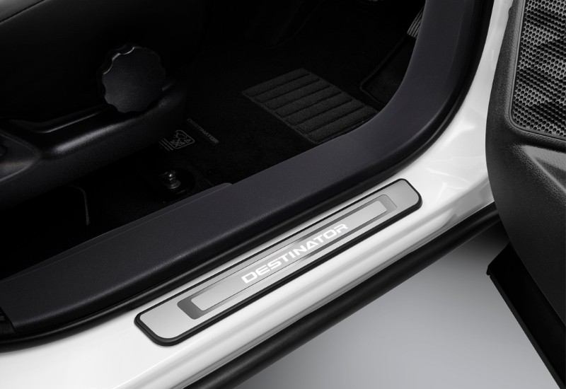 Chan bun den LED Destinator