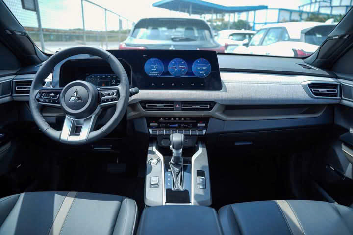Mitsubishi xforce 2026